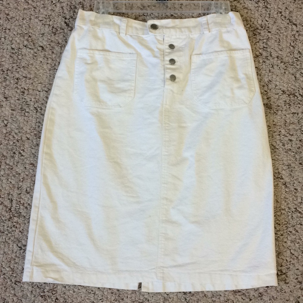 White jeans skirt Sz 7/8